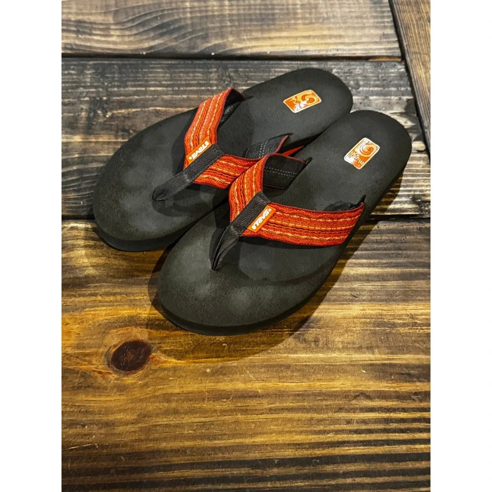 Teva Mush Flip Flops Mens 7 Orange Black Striped Thong Sandals Comfort Outdoor